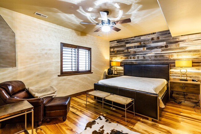 Building Photo - Furnished Townhome in Jeremy Ranch