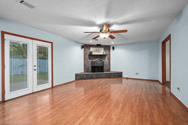 Building Photo - 9313 S Houston St