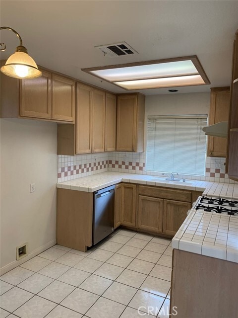 Building Photo - 319 California St