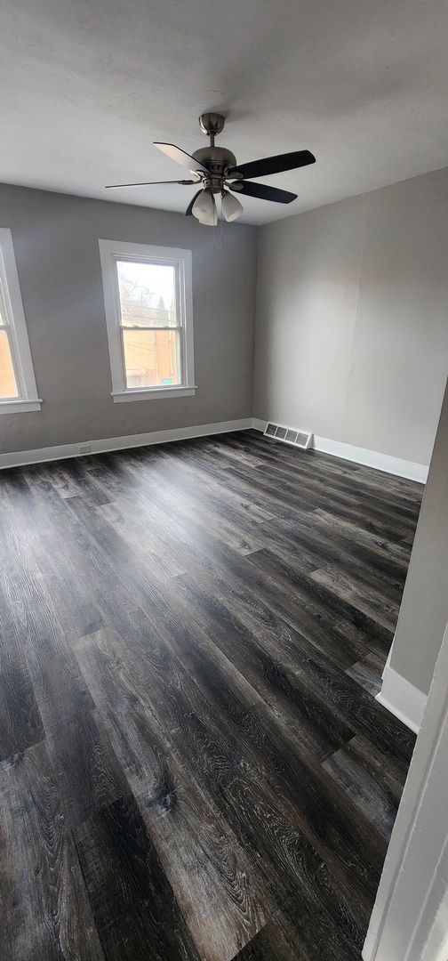 Building Photo - 5944 Engel Ave