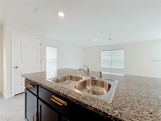 Building Photo - 35288 Spruce Knob Ct