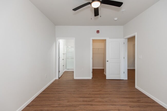 Building Photo - 236 Harmony Mdws Ct