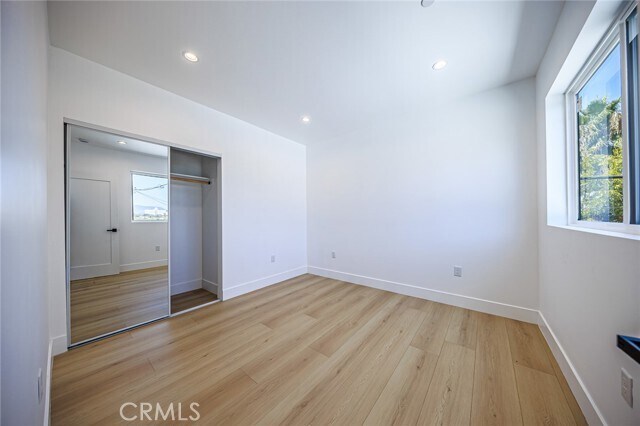 Building Photo - 1261 S Longwood Ave