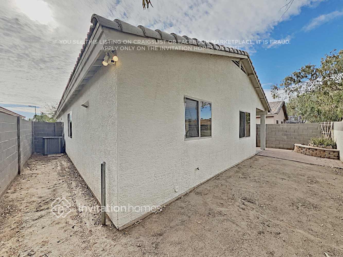 Building Photo - 56 W Ingram St