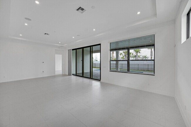 Building Photo - 9520 St Germain Dr