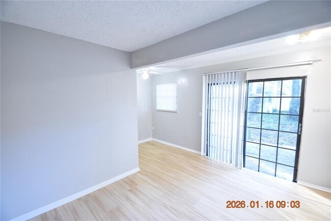 Building Photo - 5824 Grey St