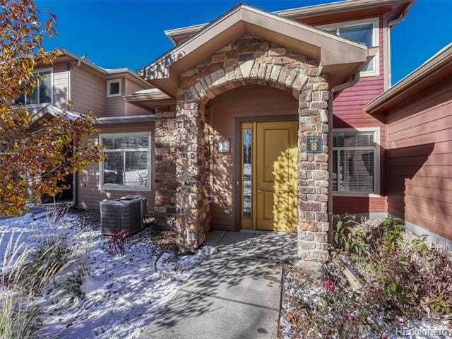Building Photo - 8637 Gold Peak Dr
