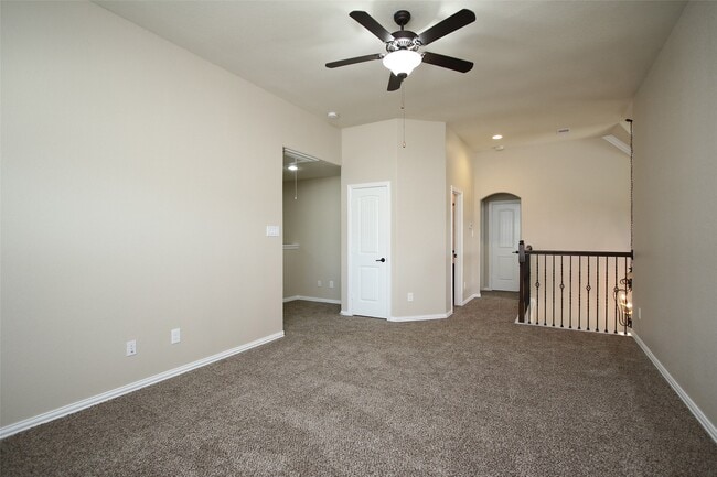 Building Photo - 162 Hearthshire Cir