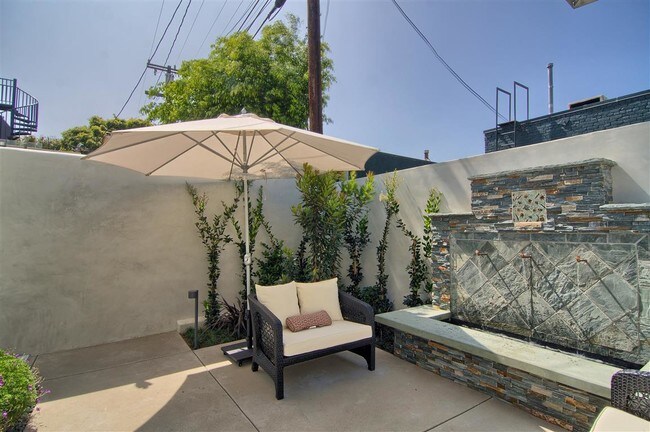 Building Photo - 2906 2nd St