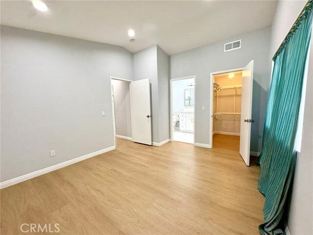 Building Photo - 2747 Fairlane Pl