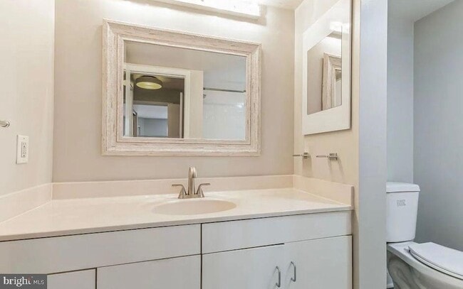 Building Photo - 1230 23rd St NW