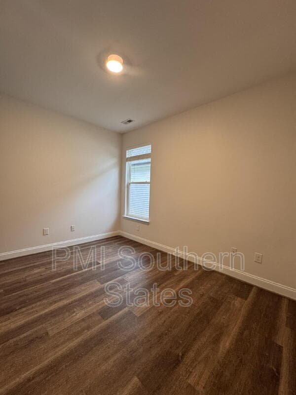 Building Photo - 403 Albus Dr