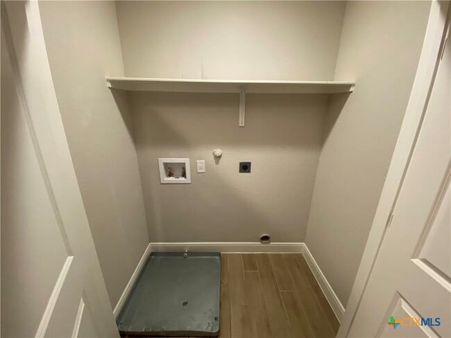 Building Photo - 2014 Rueben Rd