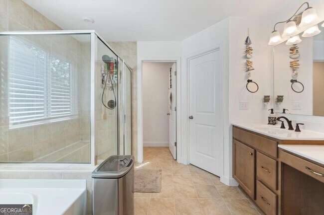 Building Photo - 8110 Scenic Ridge Wy