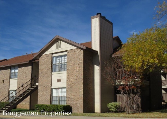 Building Photo - 101 S Twin Creek Dr