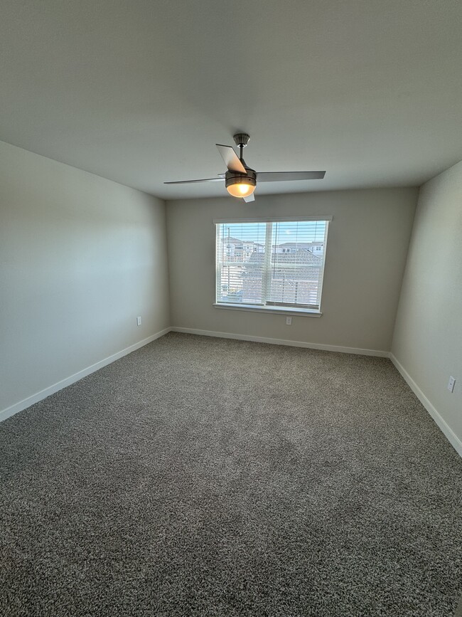 Building Photo - 361 Elevon Pkwy