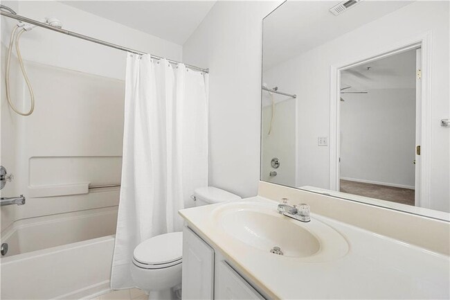 Building Photo - 1135 Kilmington Ct