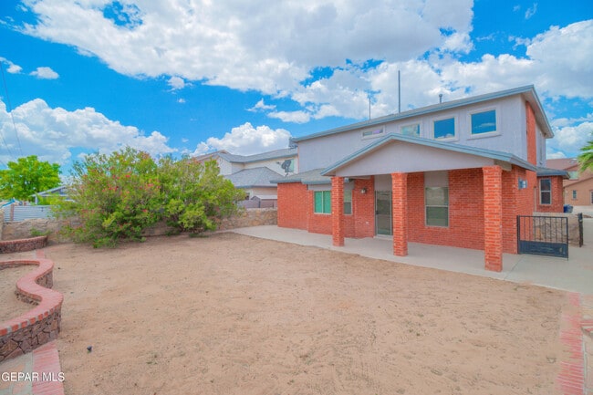 Building Photo - 3016 Tierra Cuervo Dr