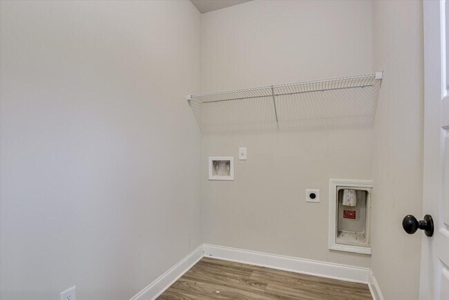 Building Photo - 1232 Gregory Landing Dr