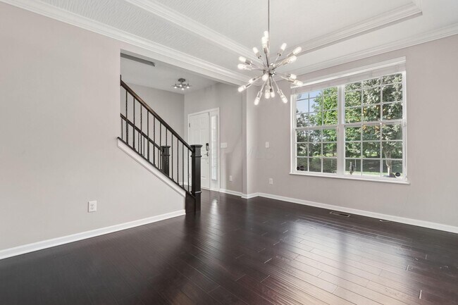 Building Photo - 578 Tallman St