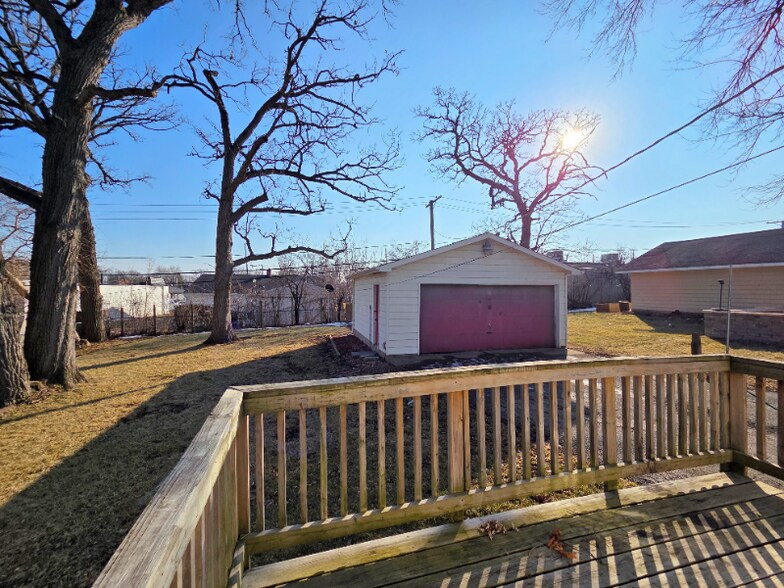 Building Photo - 817 Tomahawk Trail