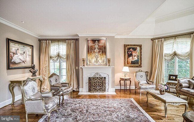 Building Photo - 7841 Montvale Way