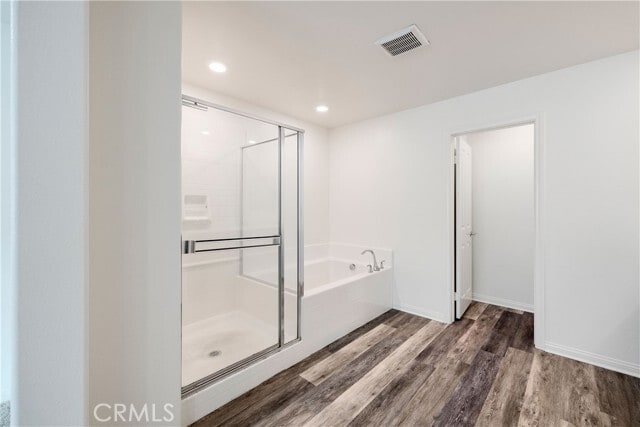 Building Photo - 14424 Lily Ln