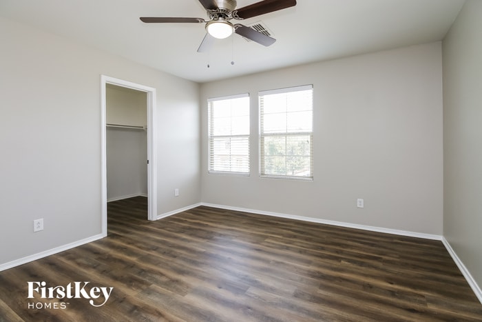 Building Photo - 1137 Leslie Cir