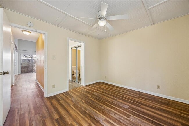 Building Photo - 2808 Thrushwood Dr