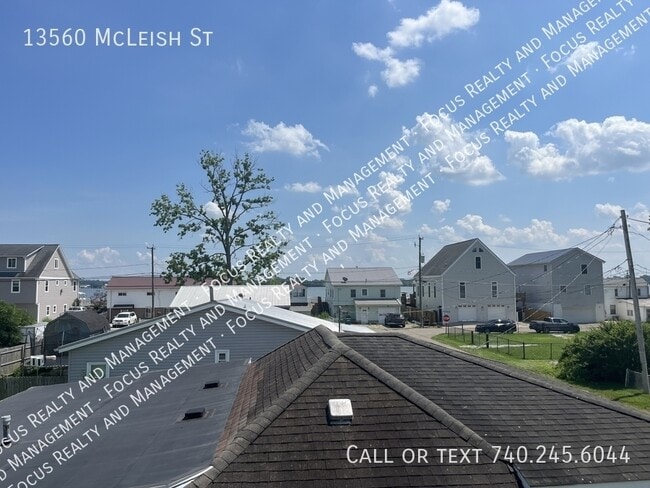Building Photo - 13560 McLeish St