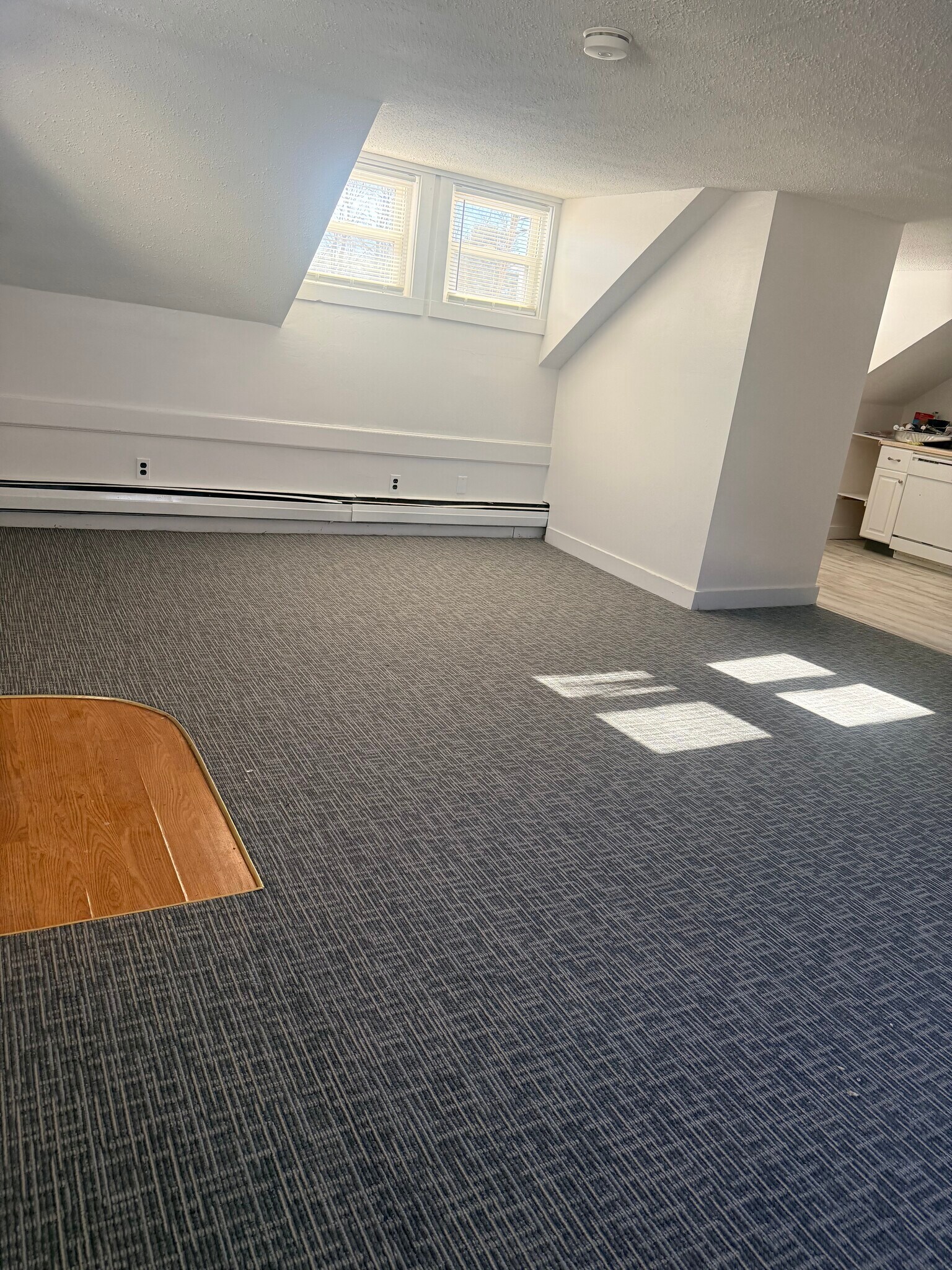 Living Room - 25 Jordan St