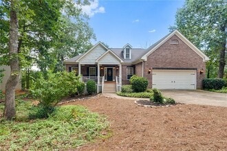 Building Photo - 2070 Habersham Marina Rd