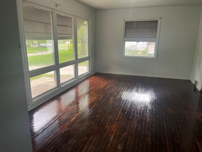 Building Photo - 226 Tennesee-