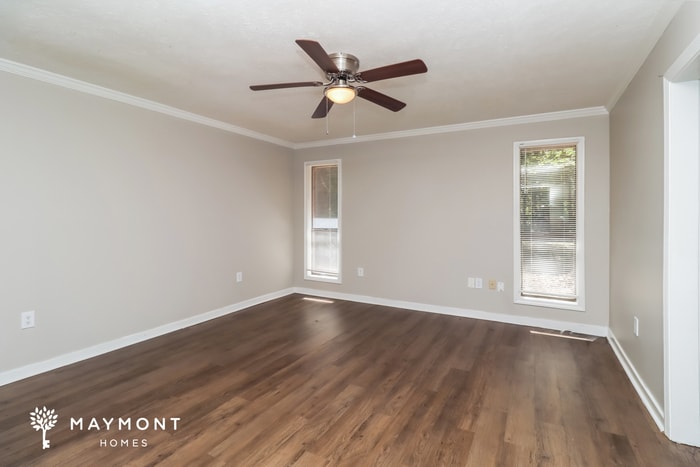 Building Photo - 523 Rusk Dr