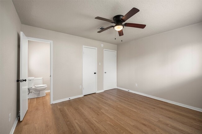 Building Photo - 13335 Ambrose St