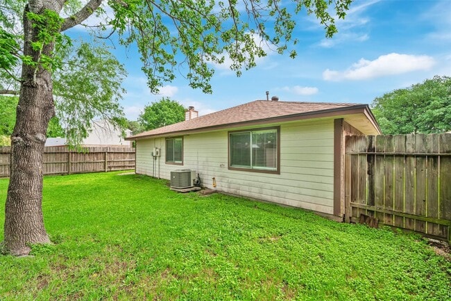 Building Photo - 2955 High Plains Dr