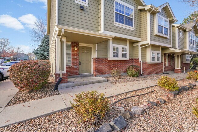 Building Photo - $1,875.00- 2 Bedrooms, 2.5 Bathrooms, Town...