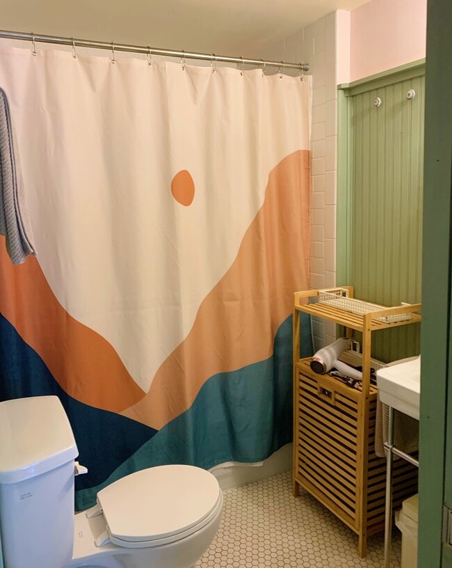 Building Photo - 258 Raccoon Cir