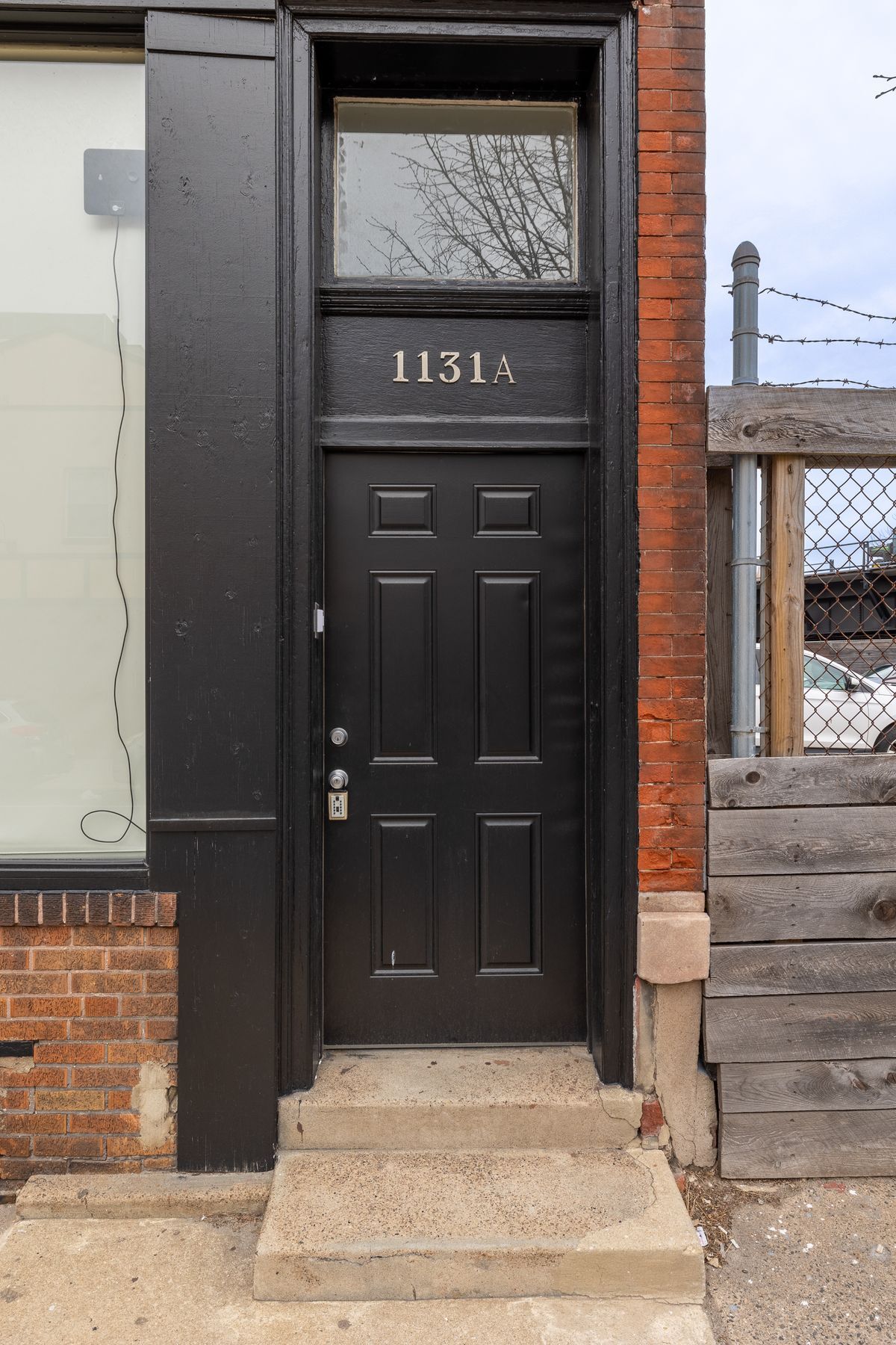 Building Photo - 1131 Callowhill St