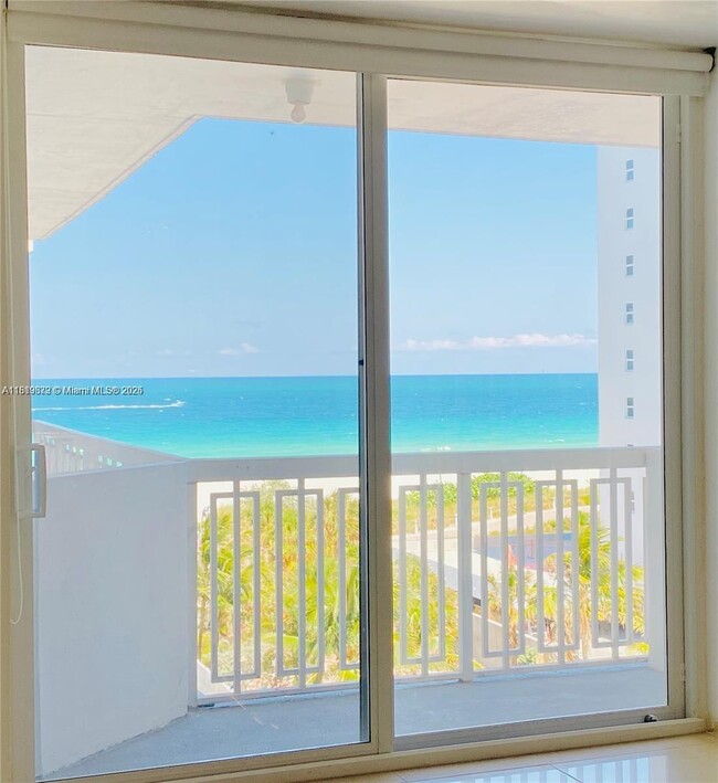 Building Photo - 401 Ocean Dr