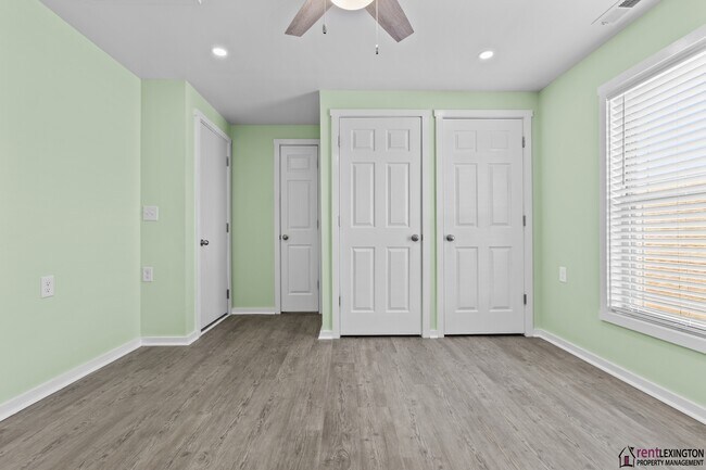 Building Photo - 111 High Hope Ln