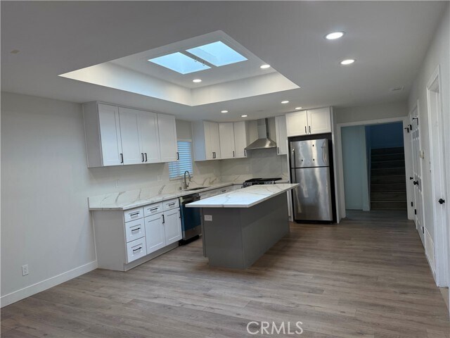 Building Photo - 3714 S Parton St