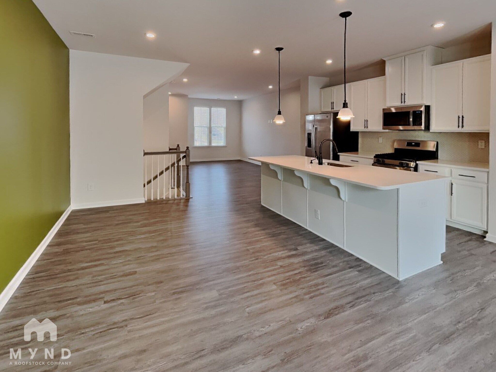 Building Photo - 10868 Overlook Mountain Dr