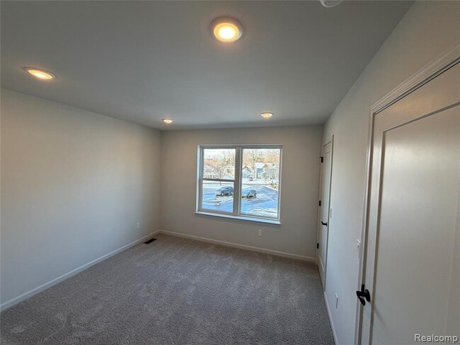 Building Photo - 23614 Parkview Ln