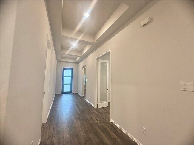 Building Photo - 6123 Severson Lake Ct