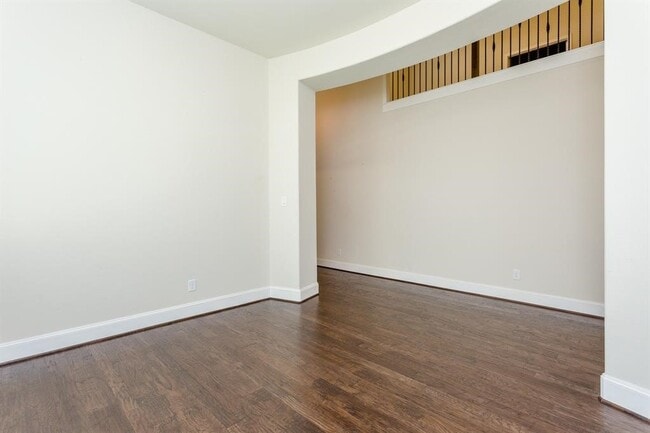 Building Photo - 4214 Quiet Dawn Ln