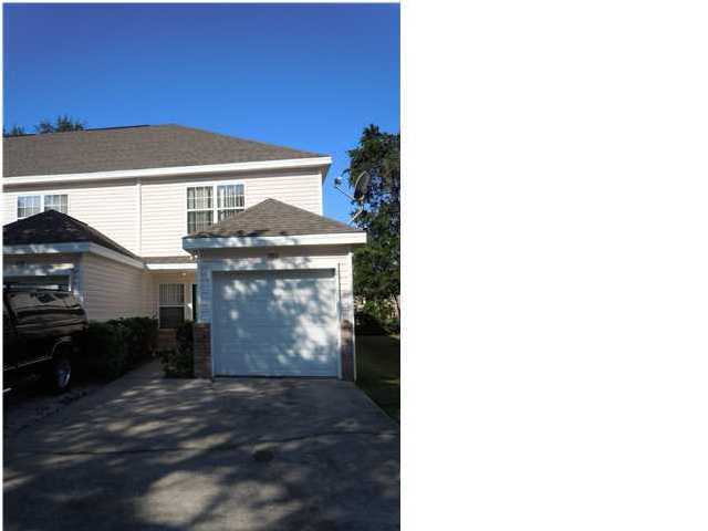Primary Photo - 980 Scenic Oak Ln