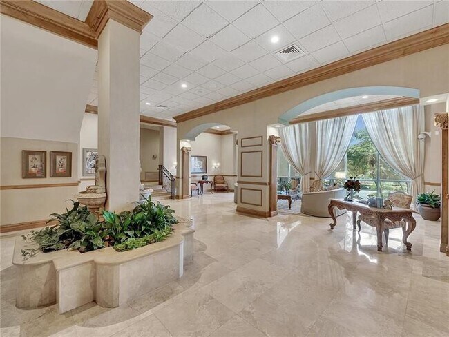 Building Photo - 4280 Galt Ocean Dr