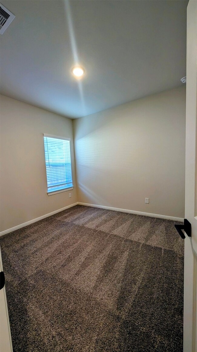 Building Photo - 31814 Blossom Ln