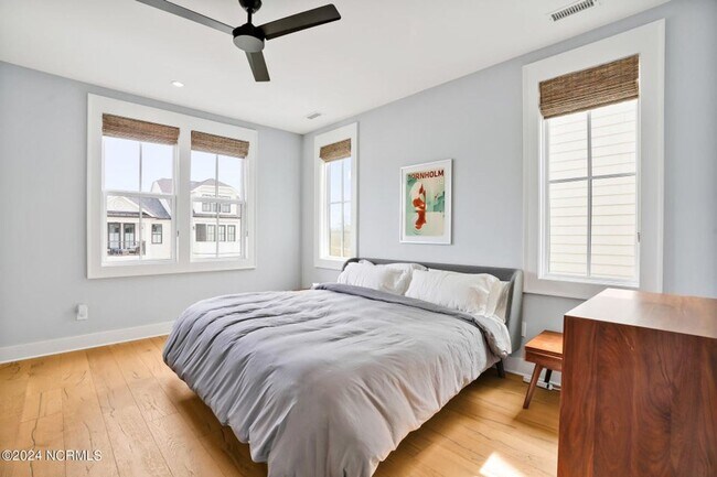 Building Photo - Welcome to Riverlights, a stunning waterfront community in Wilmington, NC